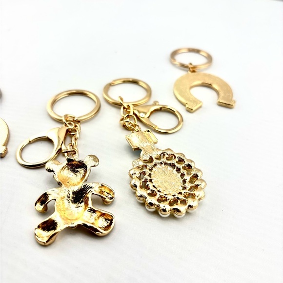 Luxe Gold & Sparkle Keychain Bundle - Lot of 4 (Perfume, Bear, Horseshoe) - Picture 4 of 7
